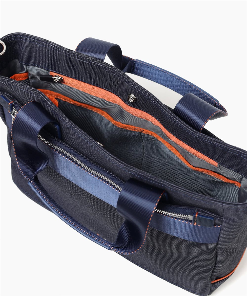 イズイット ニードル ドライビングトートバッグ