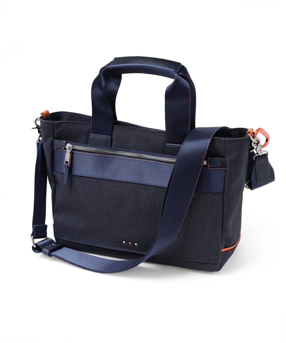 イズイット ニードル ドライビングトートバッグ