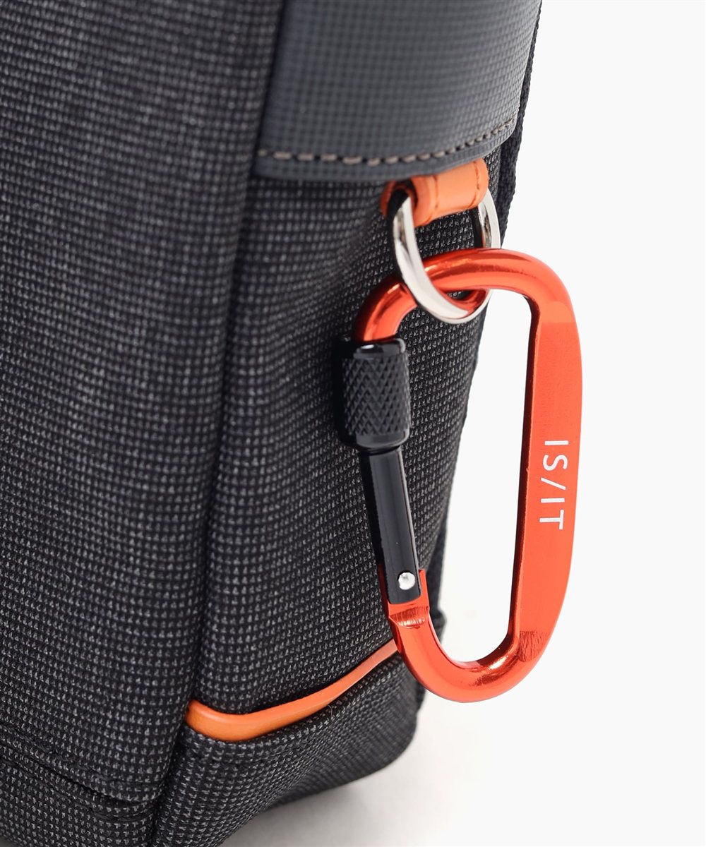 イズイット ニードル ワンショルダーバッグ