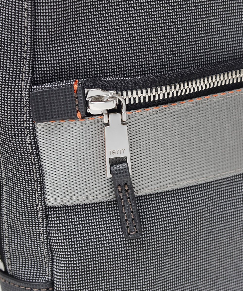 イズイット ニードル ワンショルダーバッグ