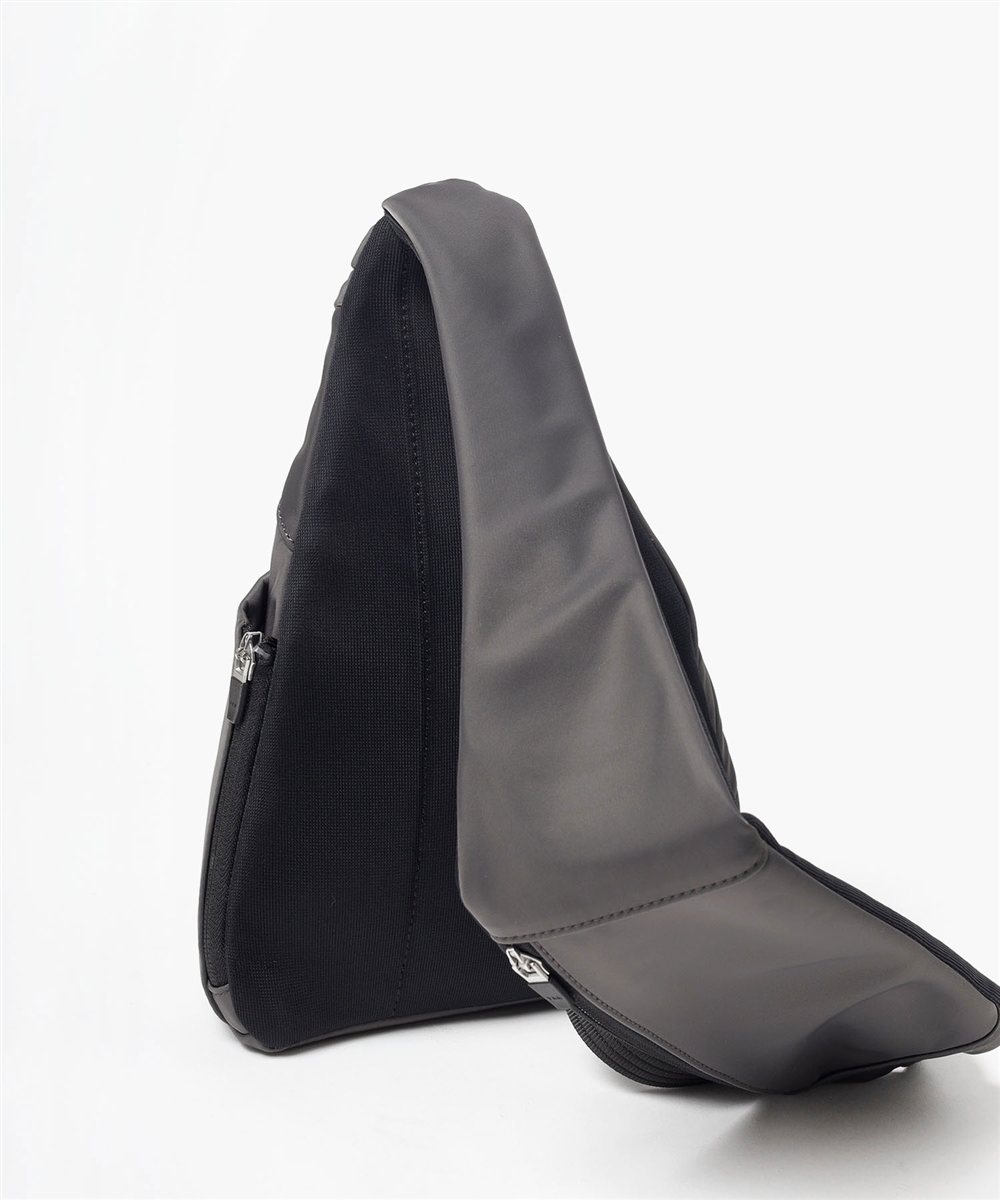 イズイット ボトカ ミニワンショルダーバッグ