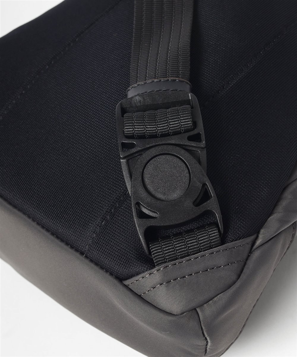 イズイット ボトカ ミニワンショルダーバッグ