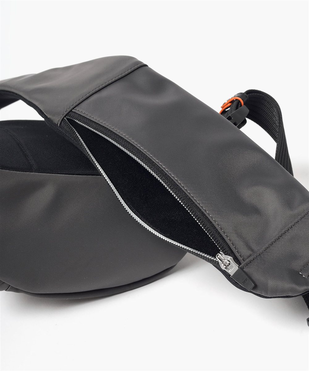 イズイット ボトカ ミニワンショルダーバッグ