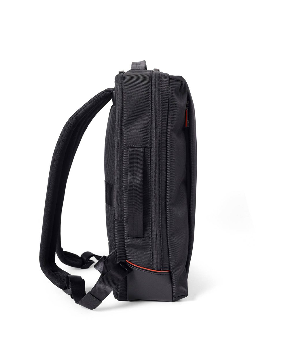 イズイット ラップトップII ビジネスリュック A4 2層 【2025年秋 / フジテレビドラマ使用商品】