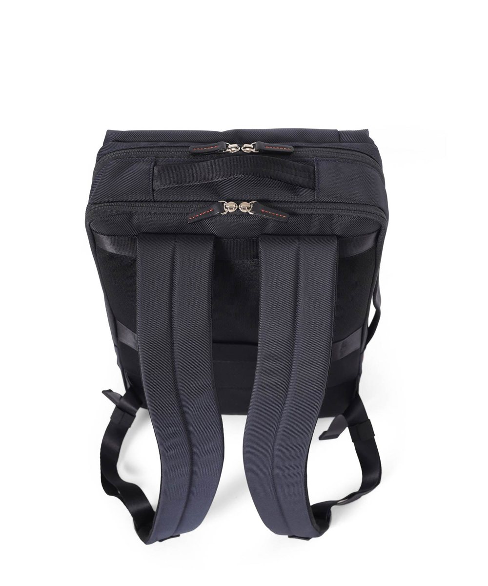 イズイット ラップトップII ビジネスリュック A4 2層 【2025年秋 / フジテレビドラマ使用商品】