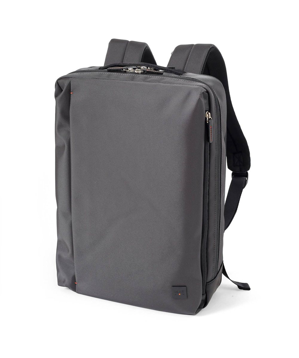 イズイット ラップトップII ビジネスリュック A4 2層 【2025年秋 / フジテレビドラマ使用商品】