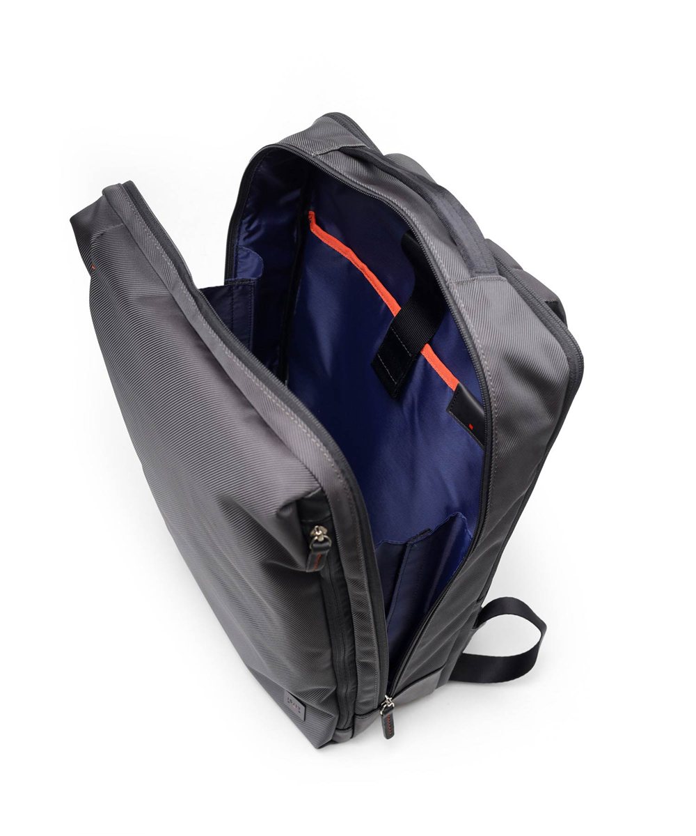 イズイット ラップトップII ビジネスリュック B4 2層