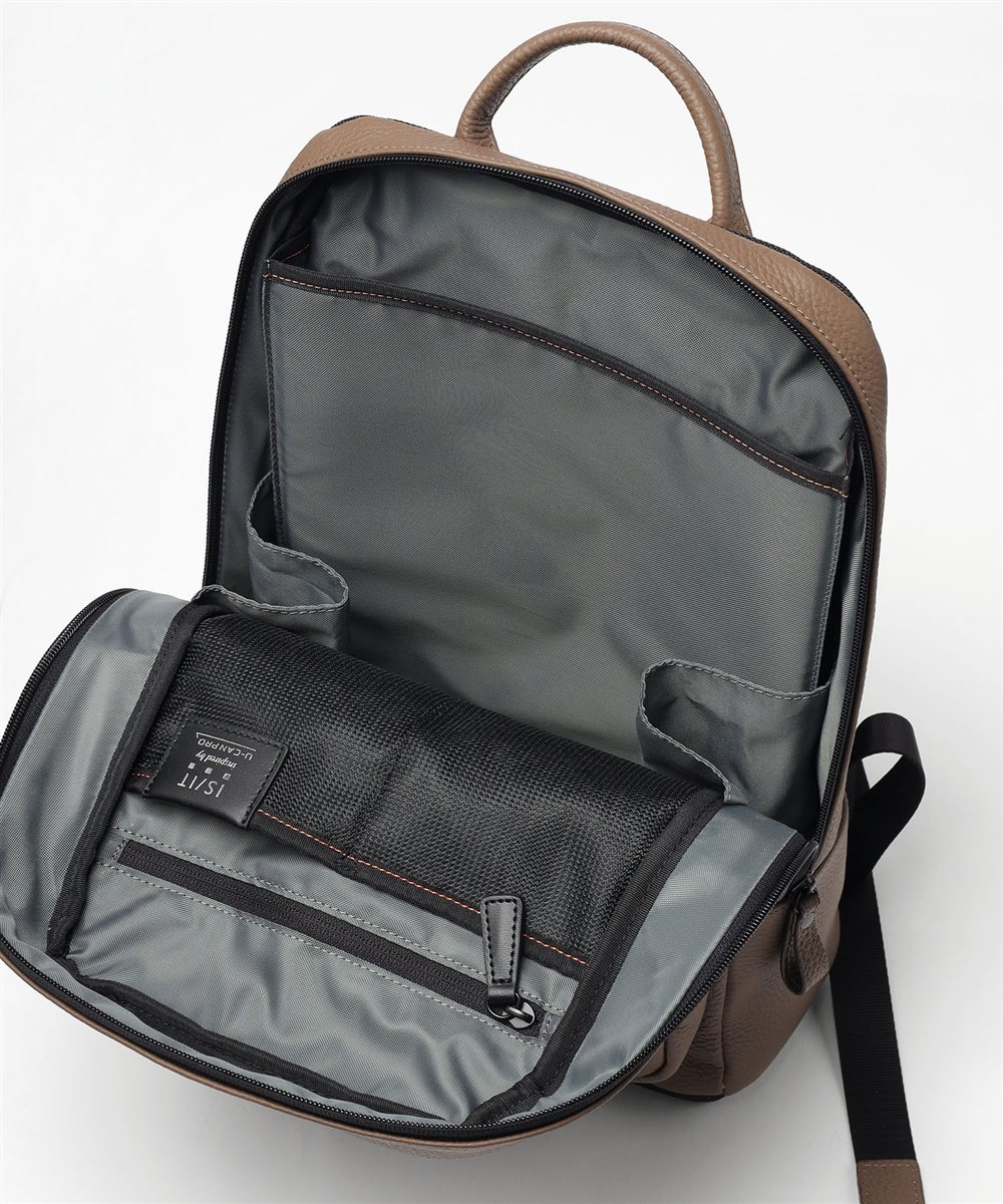 イズイット プロ ビジネスリュック A4 セットアップ対応 オーガナイザー付属