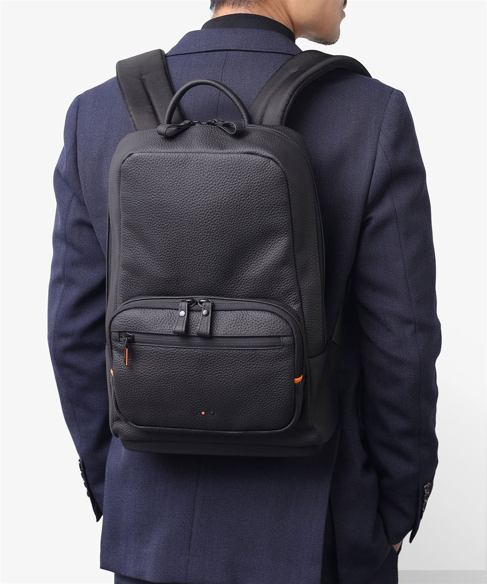 イズイット プロ ビジネスリュック A4 セットアップ対応 オーガナイザー付属