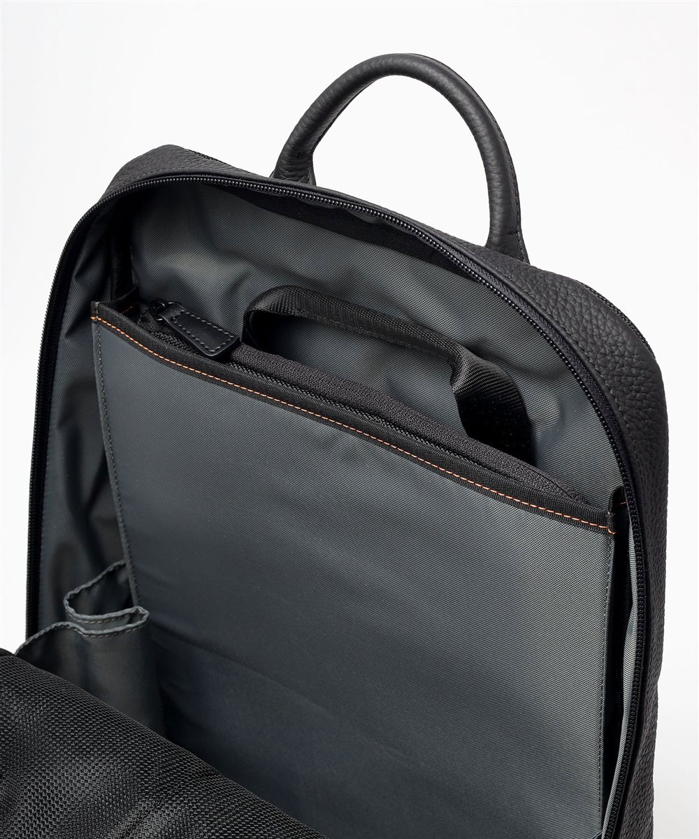 イズイット プロ ビジネスリュック B4 セットアップ対応 オーガナイザー付属