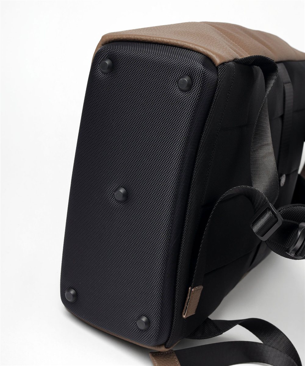 イズイット プロ ビジネスリュック B4 セットアップ対応 オーガナイザー付属