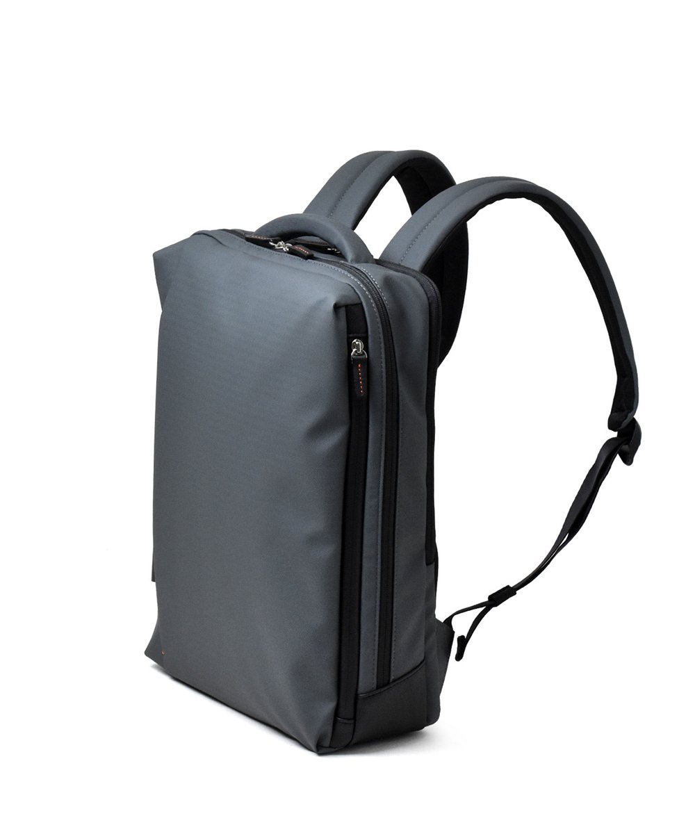 イズイット ラップトップコート ビジネスリュック A4 13インチPC対応 セットアップ対応 【2025年秋 / TBS火曜ドラマ使用商品】