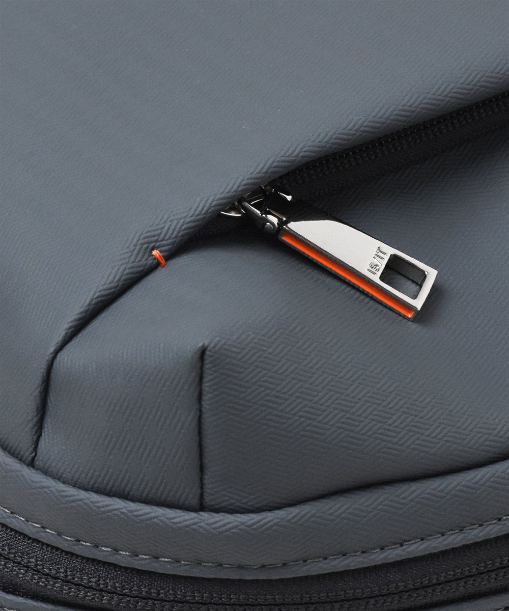 イズイット ラップトップコート ビジネスリュック A4 13インチPC対応 セットアップ対応 【2025年秋 / TBS火曜ドラマ使用商品】