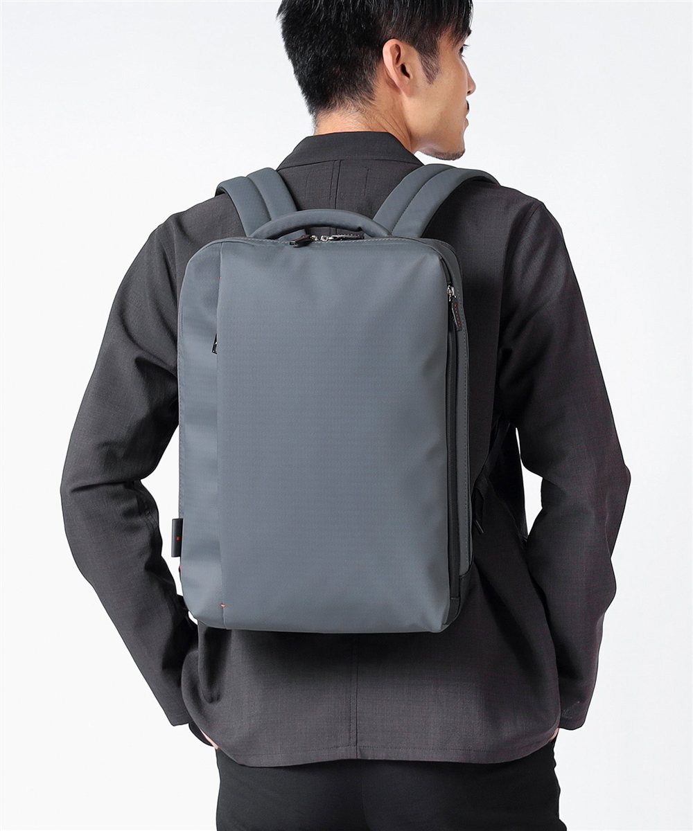 イズイット ラップトップコート ビジネスリュック A4 13インチPC対応 セットアップ対応 【2025年秋 / TBS火曜ドラマ使用商品】