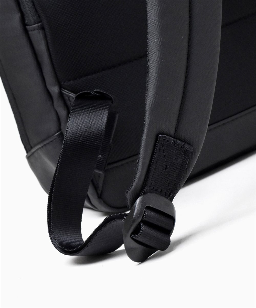 イズイット ラップトップコート ビジネスリュック A4 13インチPC対応 セットアップ対応 【2025年秋 / TBS火曜ドラマ使用商品】