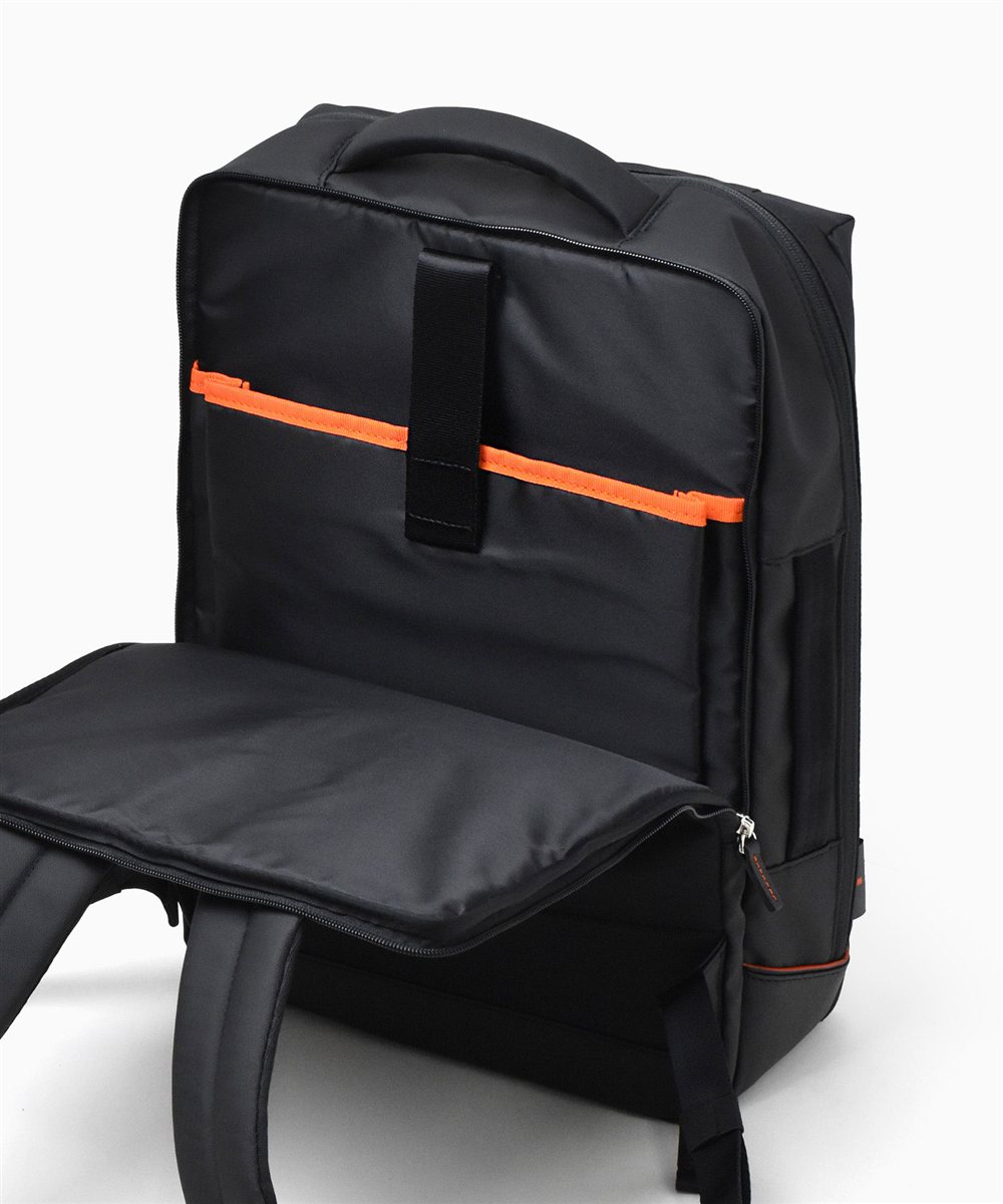 イズイット ラップトップコート ビジネスリュック B4 15インチPC対応 セットアップ対応 【2026年冬 / ドラマ使用商品】