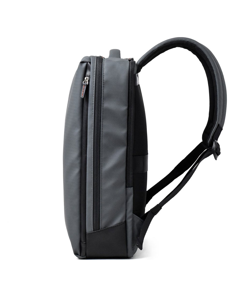 イズイット ラップトップコート ビジネスリュック B4 15インチPC対応 セットアップ対応 【2026年冬 / ドラマ使用商品】