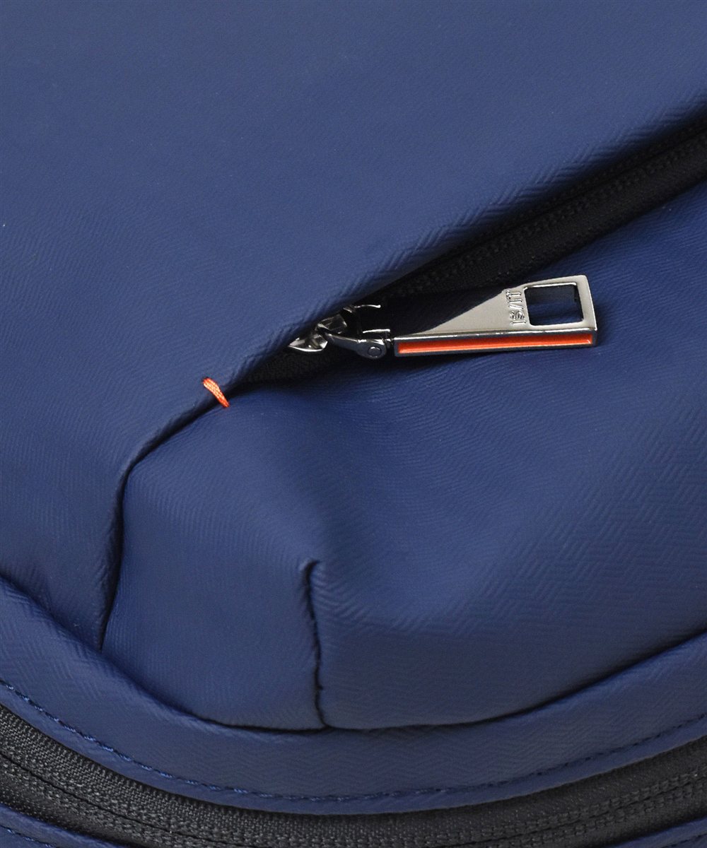 イズイット ラップトップコート ビジネスリュック B4 15インチPC対応 セットアップ対応 【2026年冬 / ドラマ使用商品】