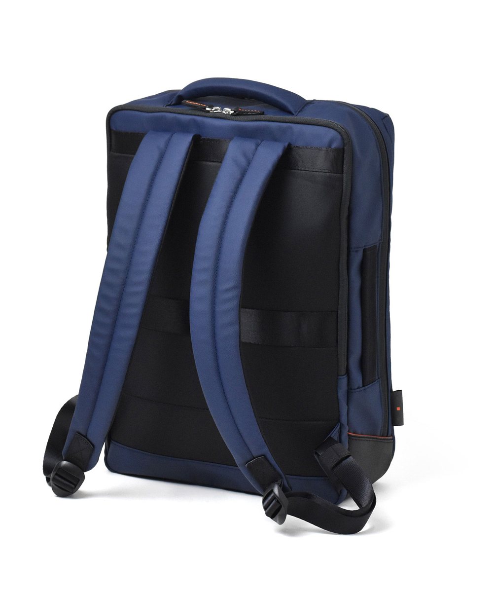 イズイット ラップトップコート ビジネスリュック B4 15インチPC対応 セットアップ対応 【2026年冬 / ドラマ使用商品】