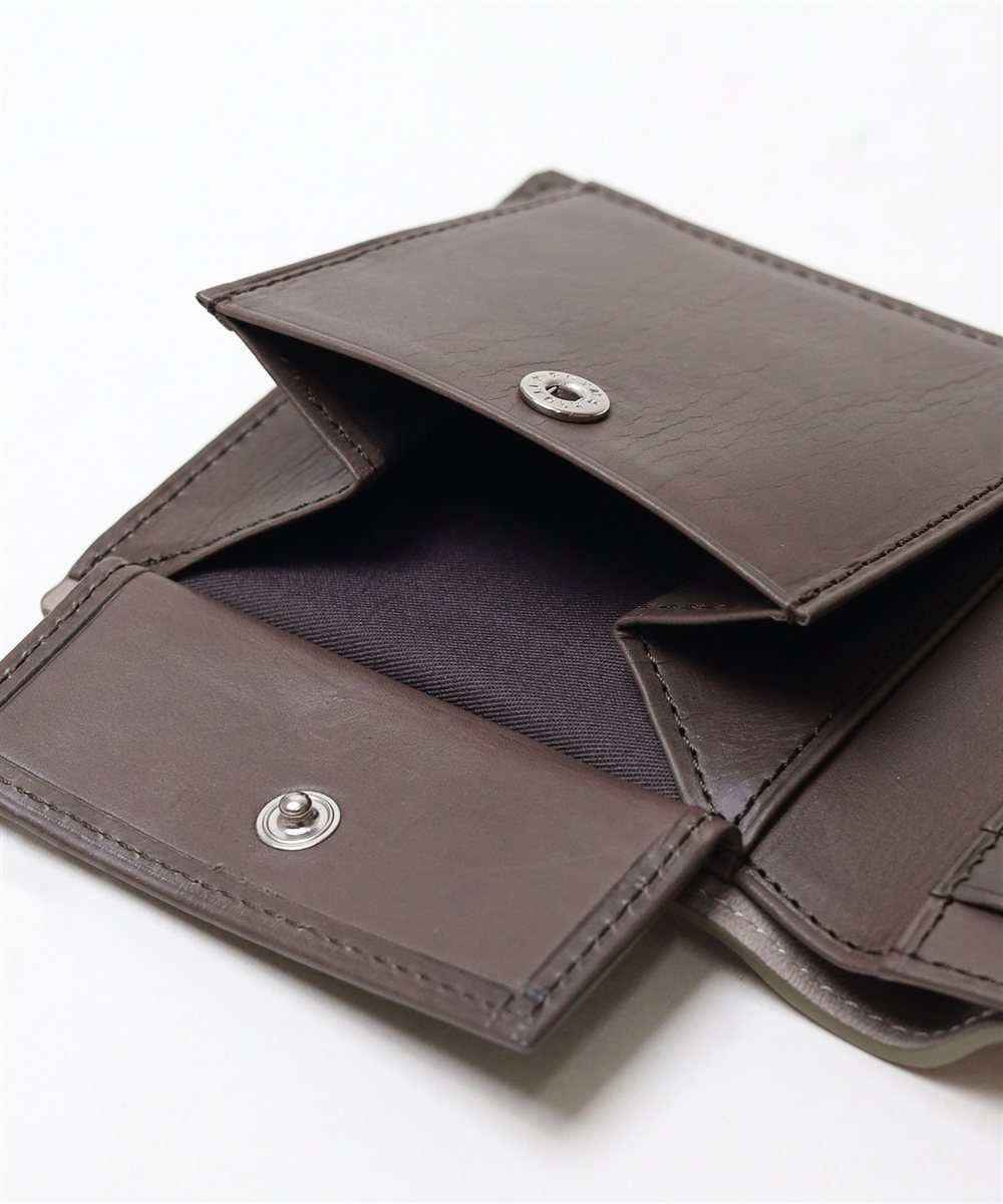 イズイット ラム ラムスキン 二つ折り財布 カード段4