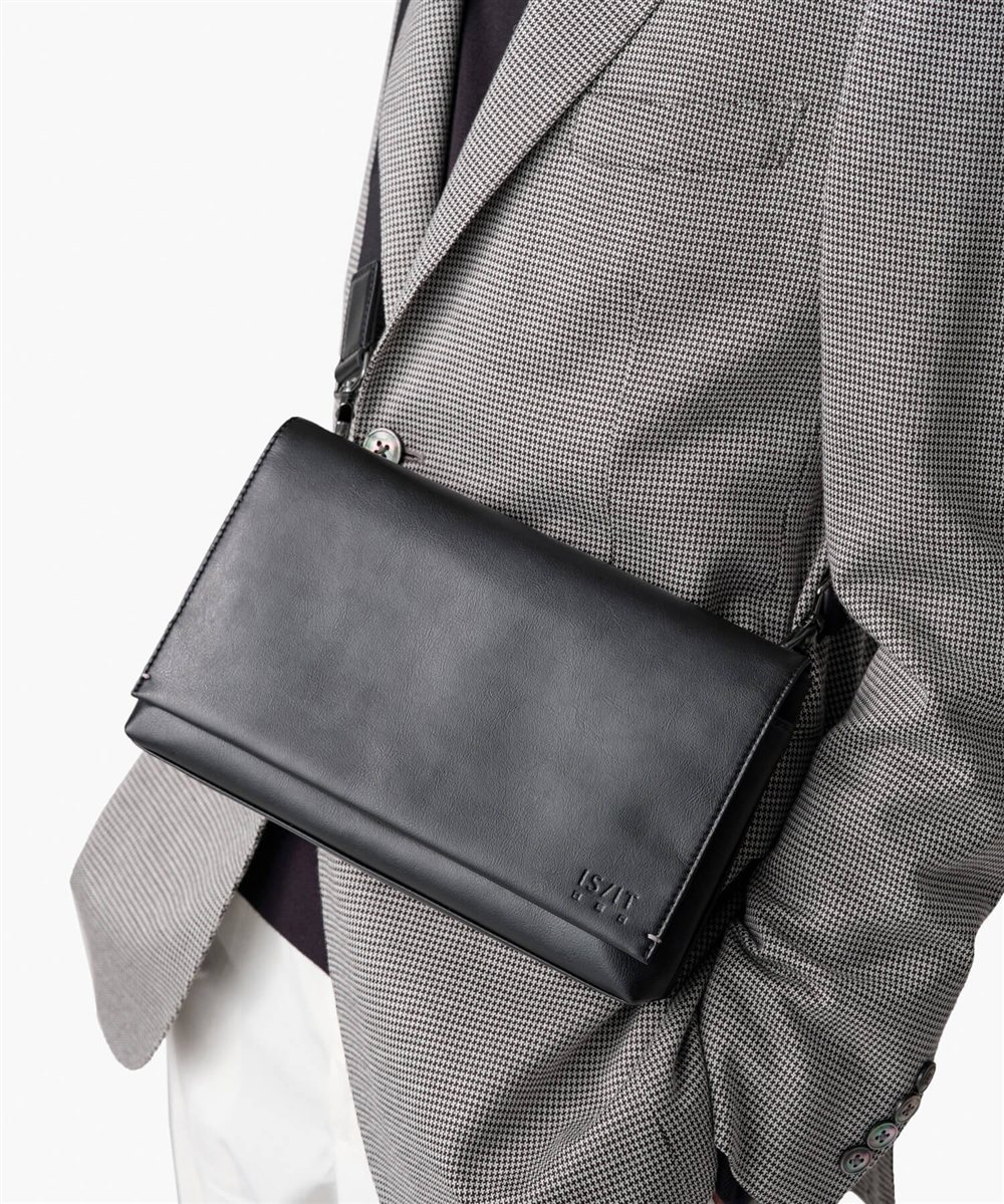 イズイット ハンソン クラッチ兼ショルダーバッグ