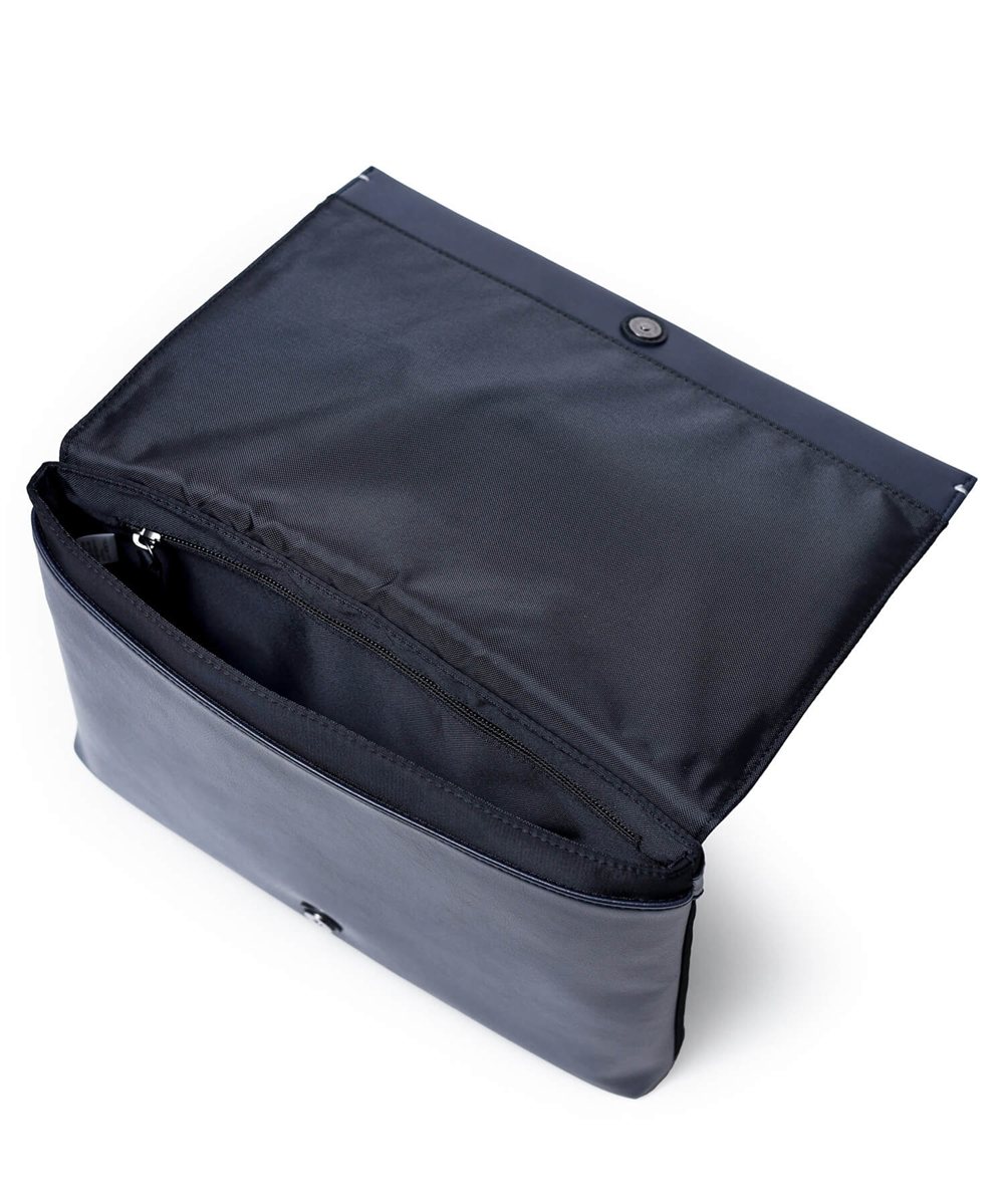 イズイット ハンソン クラッチ兼ショルダーバッグ B5