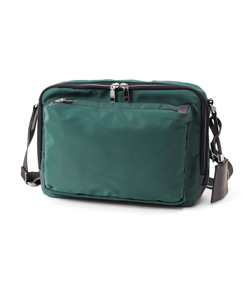 イズイット フロント ショルダーバッグ B5