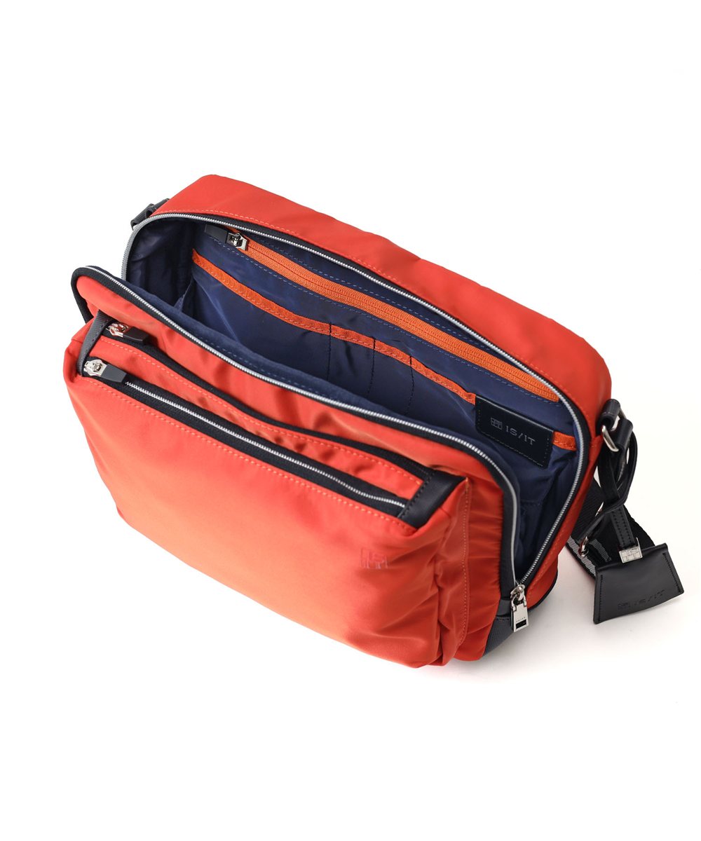 イズイット フロント ショルダーバッグ B5