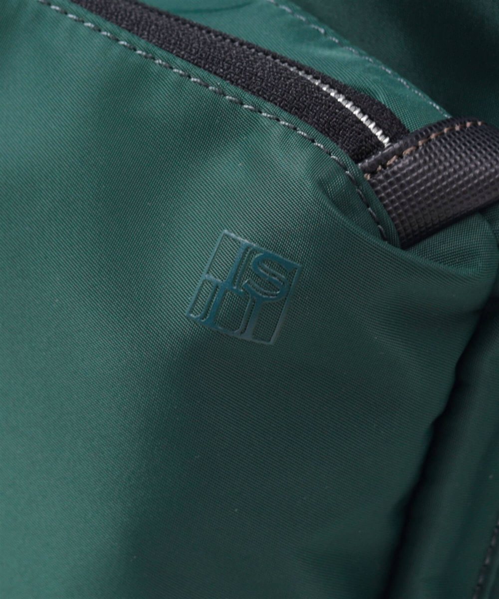 イズイット フロント リュック A4【2025年夏 / 読売テレビ 木曜ドラマ使用商品】