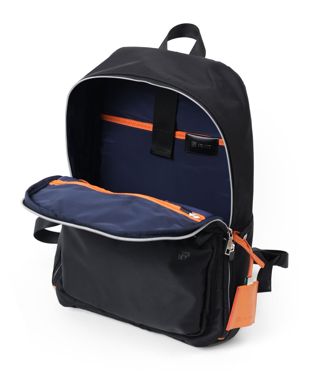 イズイット フロント リュック A4【2025年夏 / 読売テレビ 木曜ドラマ使用商品】