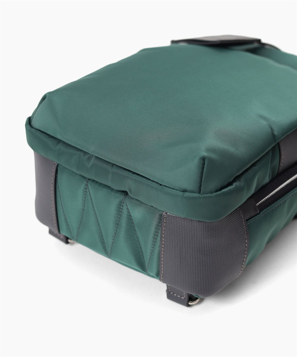 イズイット フロント ワンショルダーバッグ