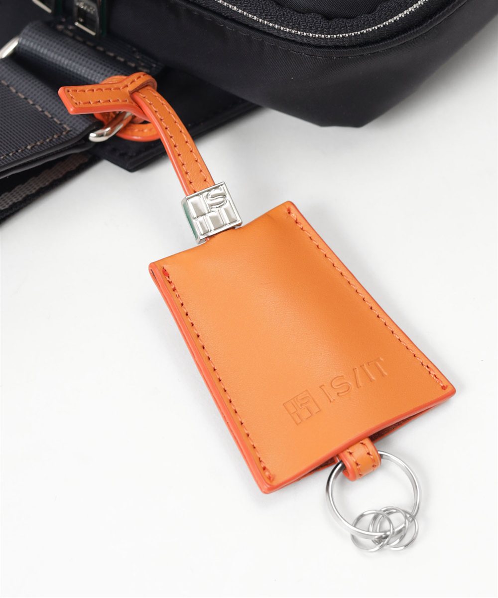 イズイット フロント ワンショルダーバッグ