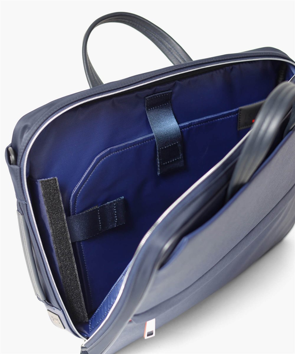 イズイット サフィールII ビジネスバッグ A4 3WAY セットアップ対応