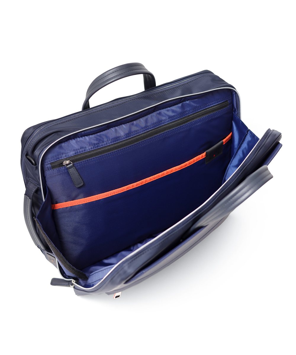 イズイット サフィールII ビジネスバッグ B4 3WAY Wルーム セットアップ対応 【2025年夏 / テレビ朝日水曜ドラマ使用商品】