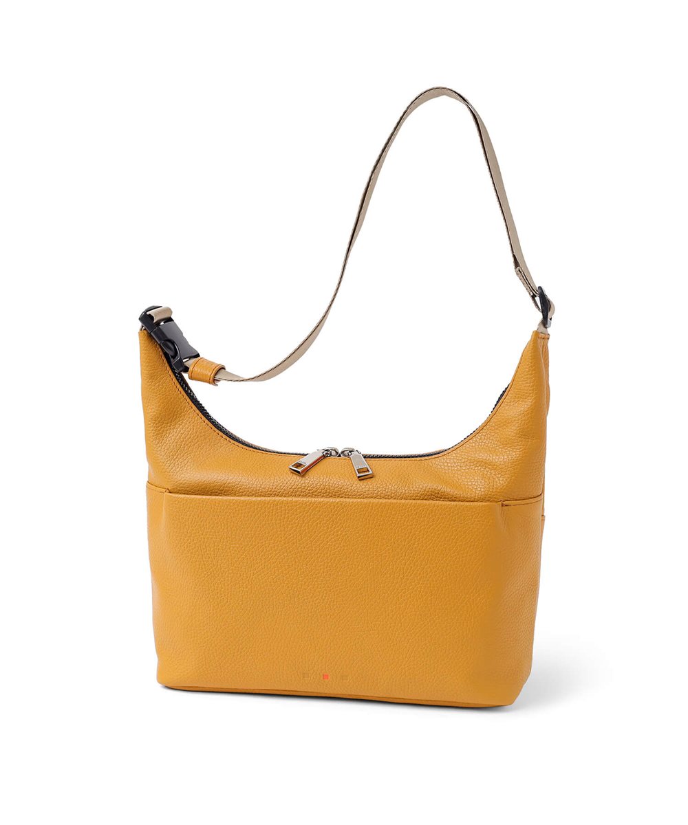 イズイット ショルン レザーショルダーバッグ B5【S26KE】