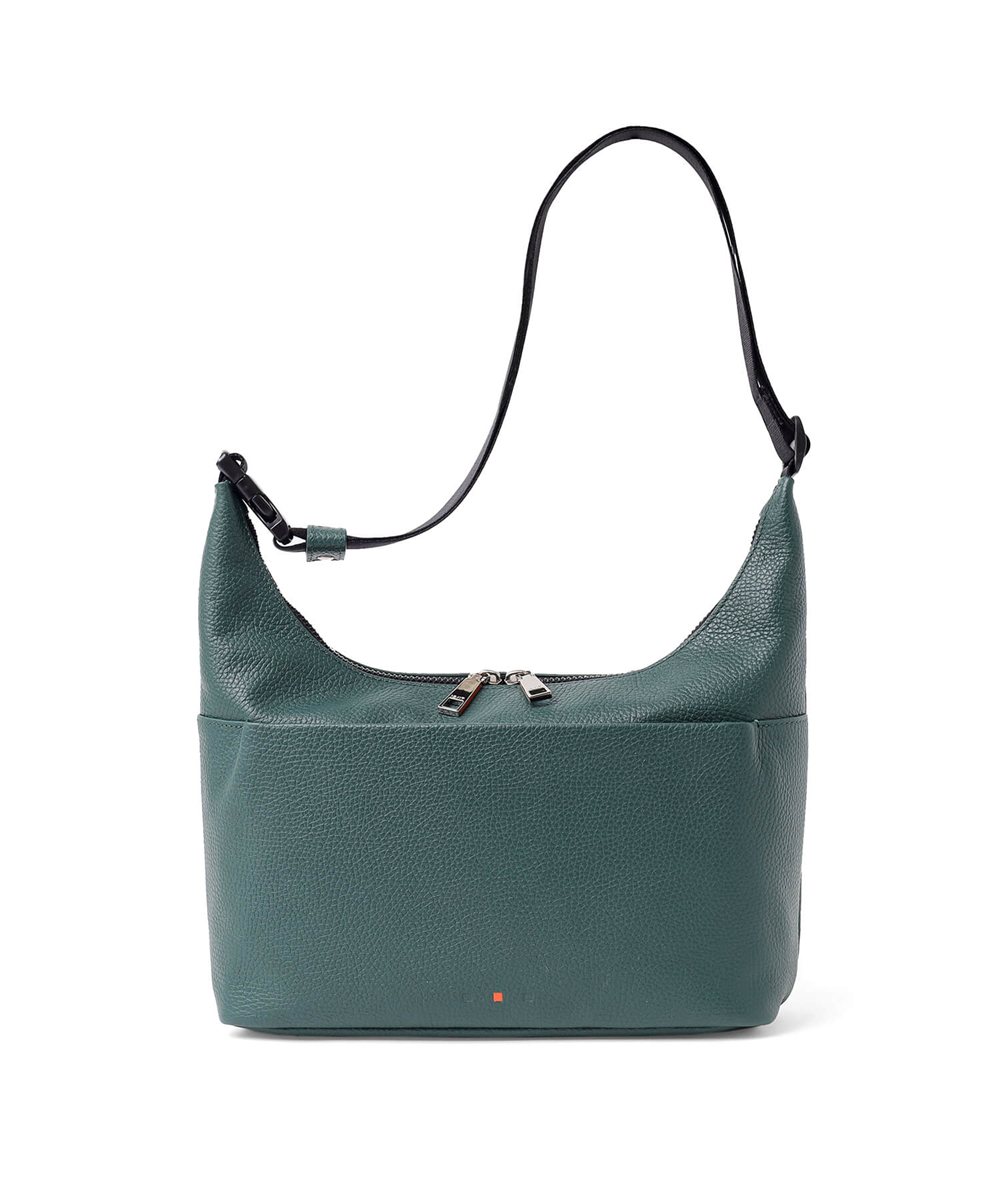 イズイット ショルン レザーショルダーバッグ B5【S26KE】