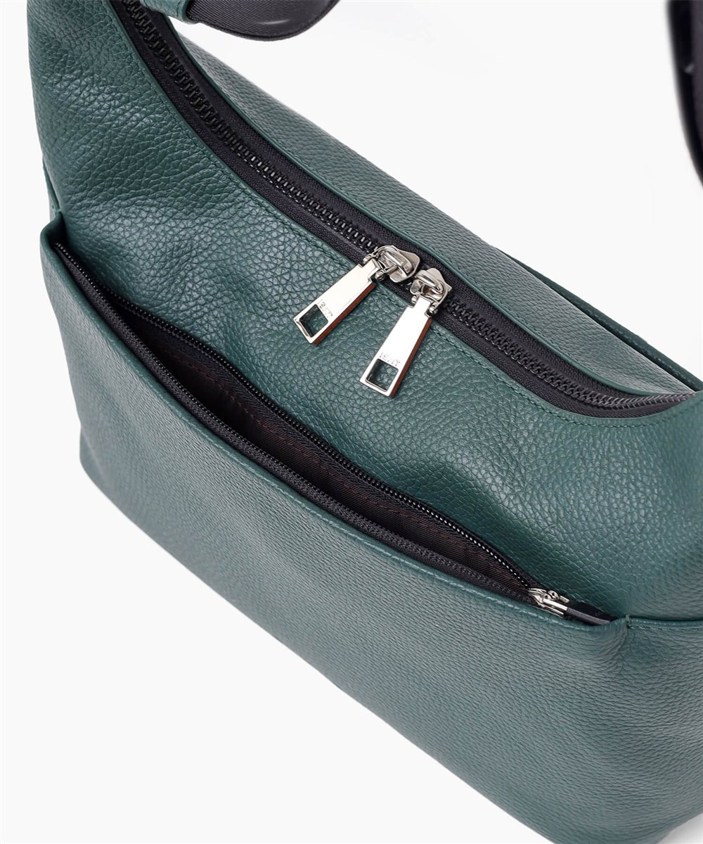 イズイット ショルン レザーショルダーバッグ B5【S26KE】