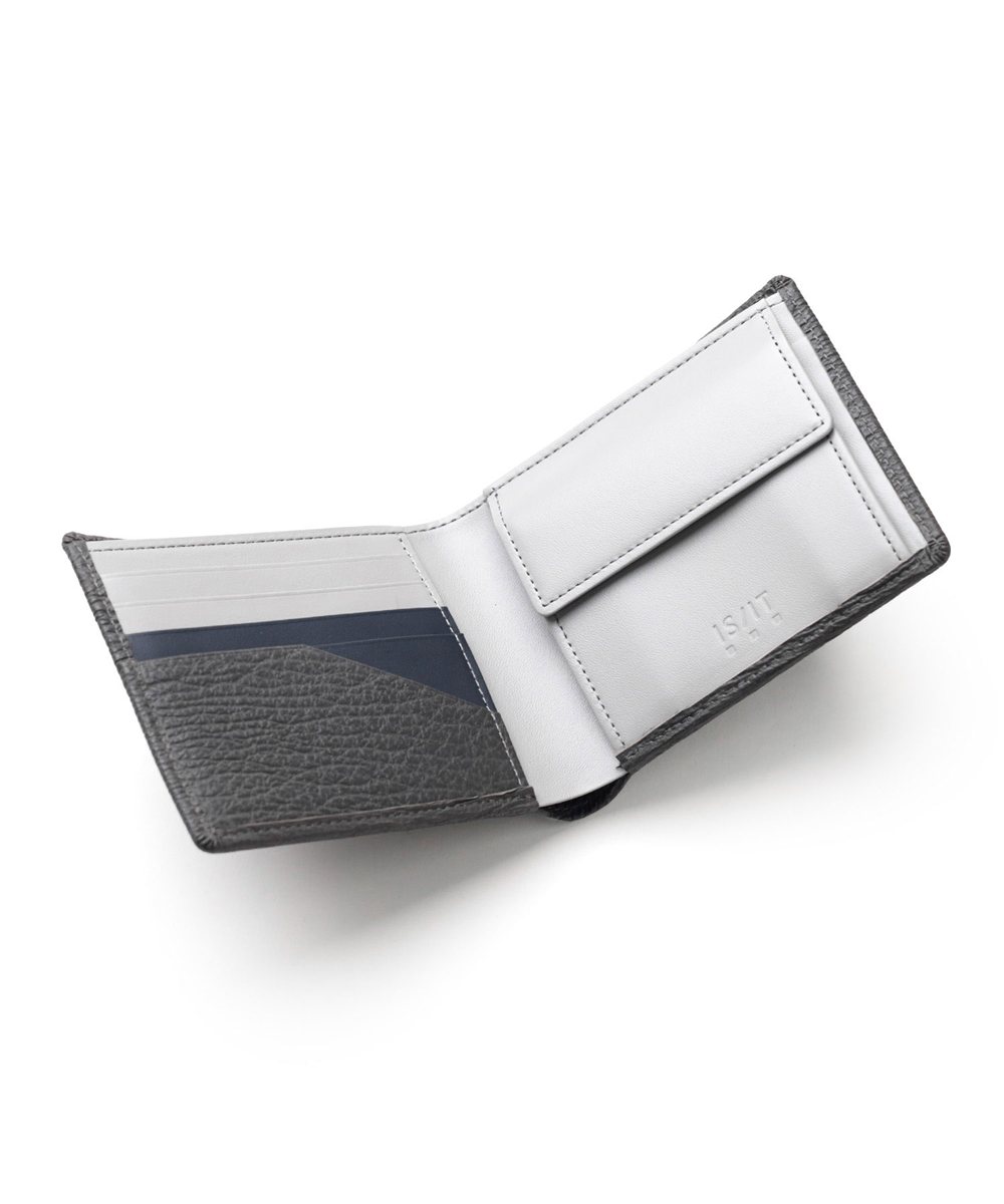 イズイット ブルーシャーク 二つ折り財布 カード段7