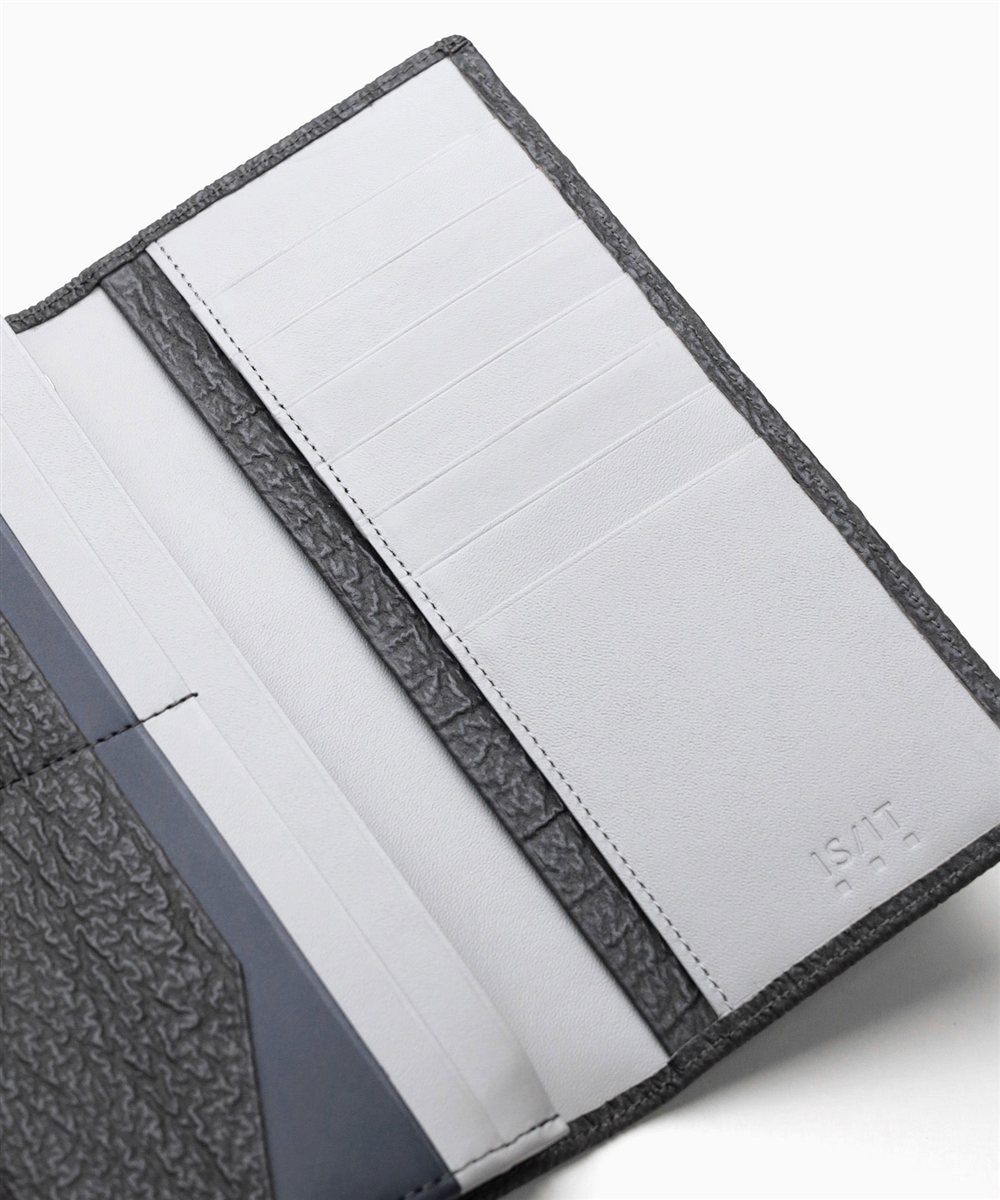 イズイット ブルーシャーク 長財布 カード段13