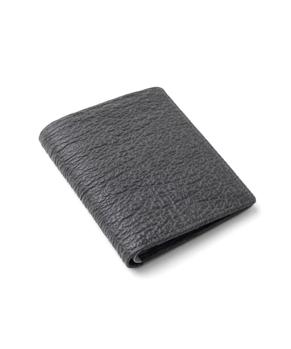 イズイット ブルーシャーク 純札 二つ折り財布 カード段7