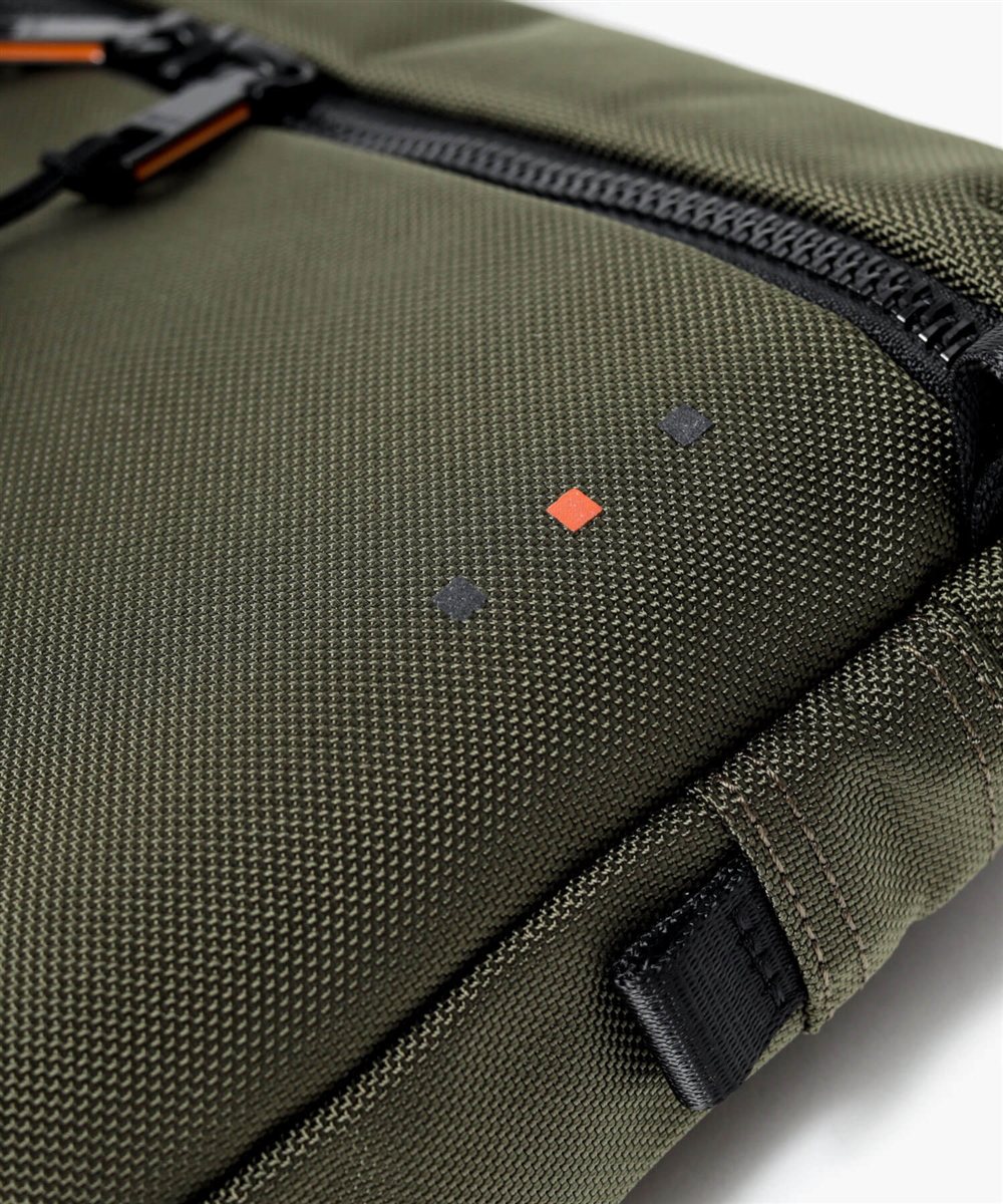 イズイット ミリスト ショルダーバッグ 2WAY