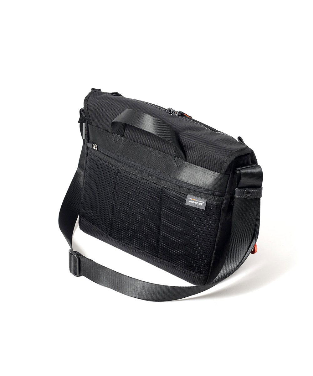 イズイット ミリスト メッセンジャーバッグ B5