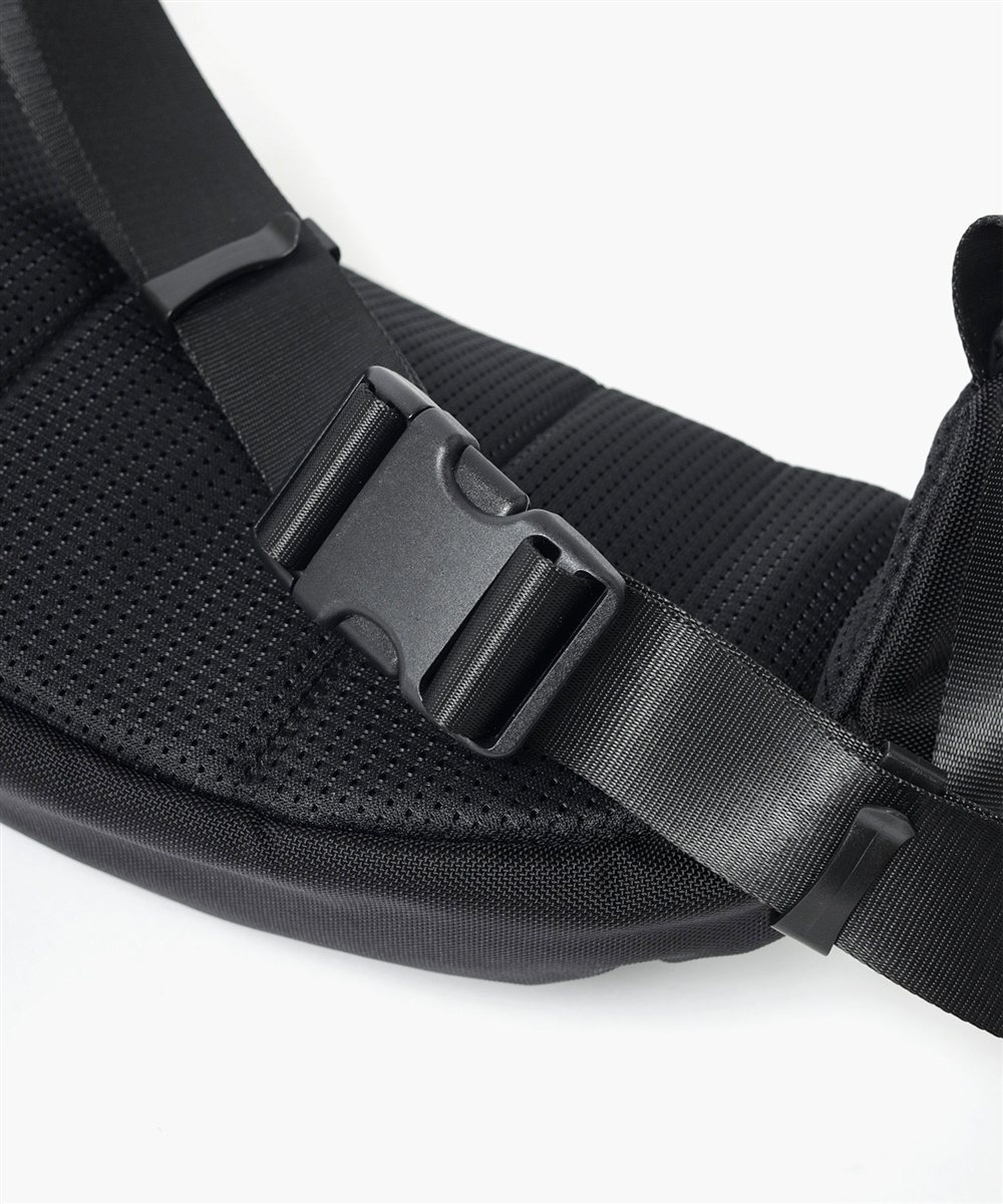 イズイット ミリスト ワンショルダーバッグ