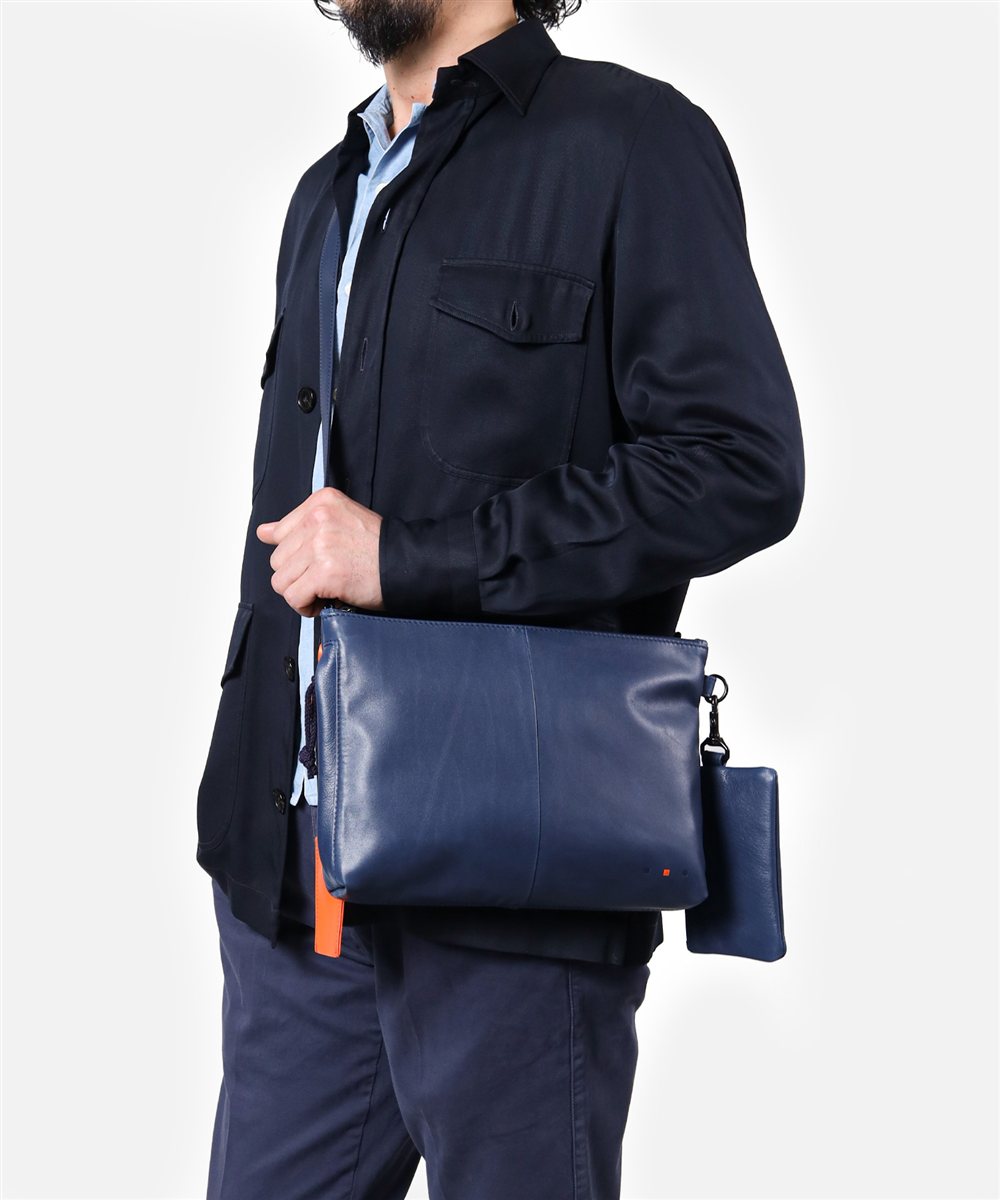 イズイット ディッシュ レザーショルダーバッグ 兼用 クラッチバッグ B5