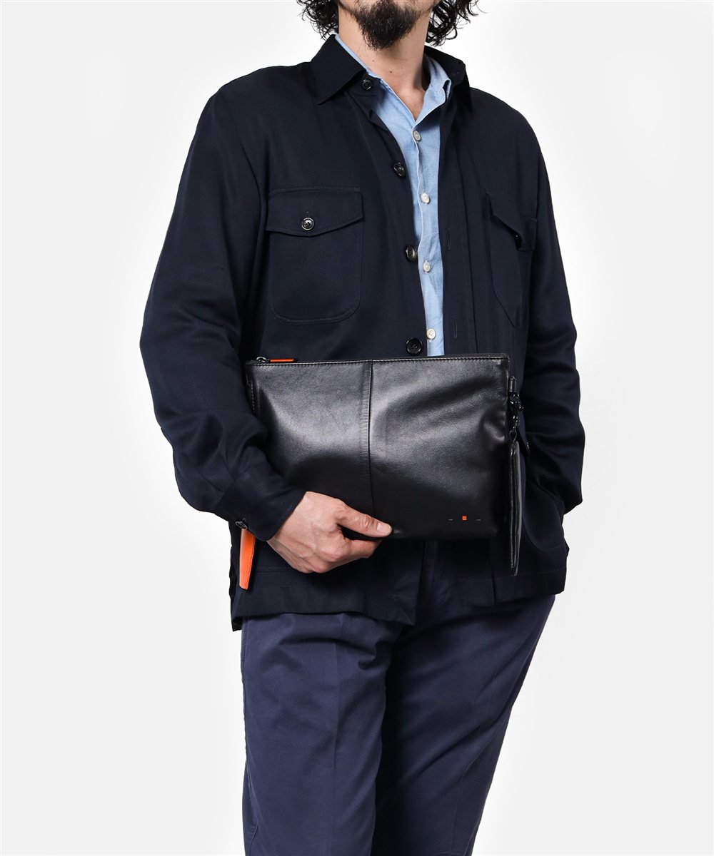 イズイット ディッシュ レザーショルダーバッグ 兼用 クラッチバッグ B5