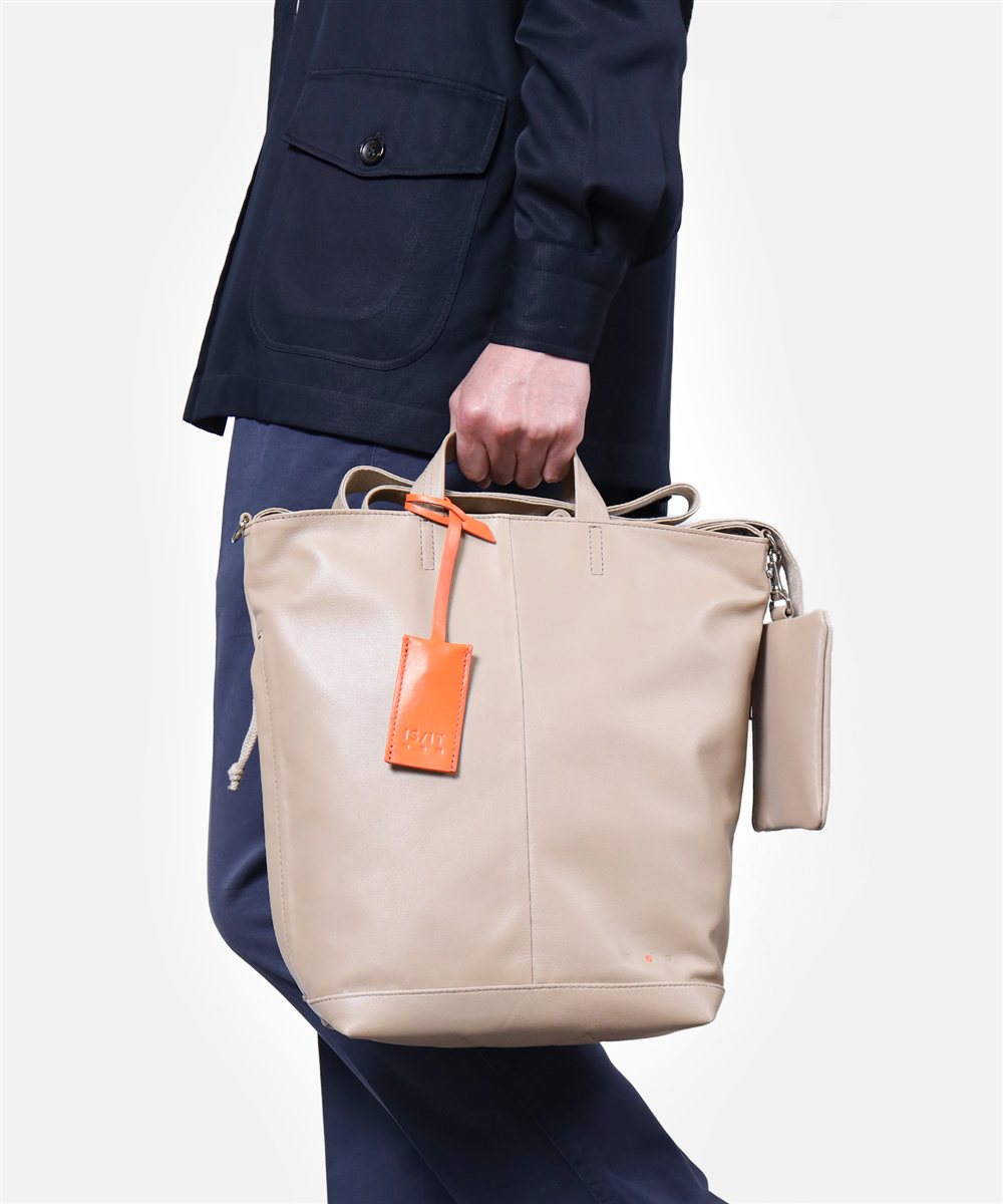 イズイット ディッシュ レザートートバッグ 2WAY A4