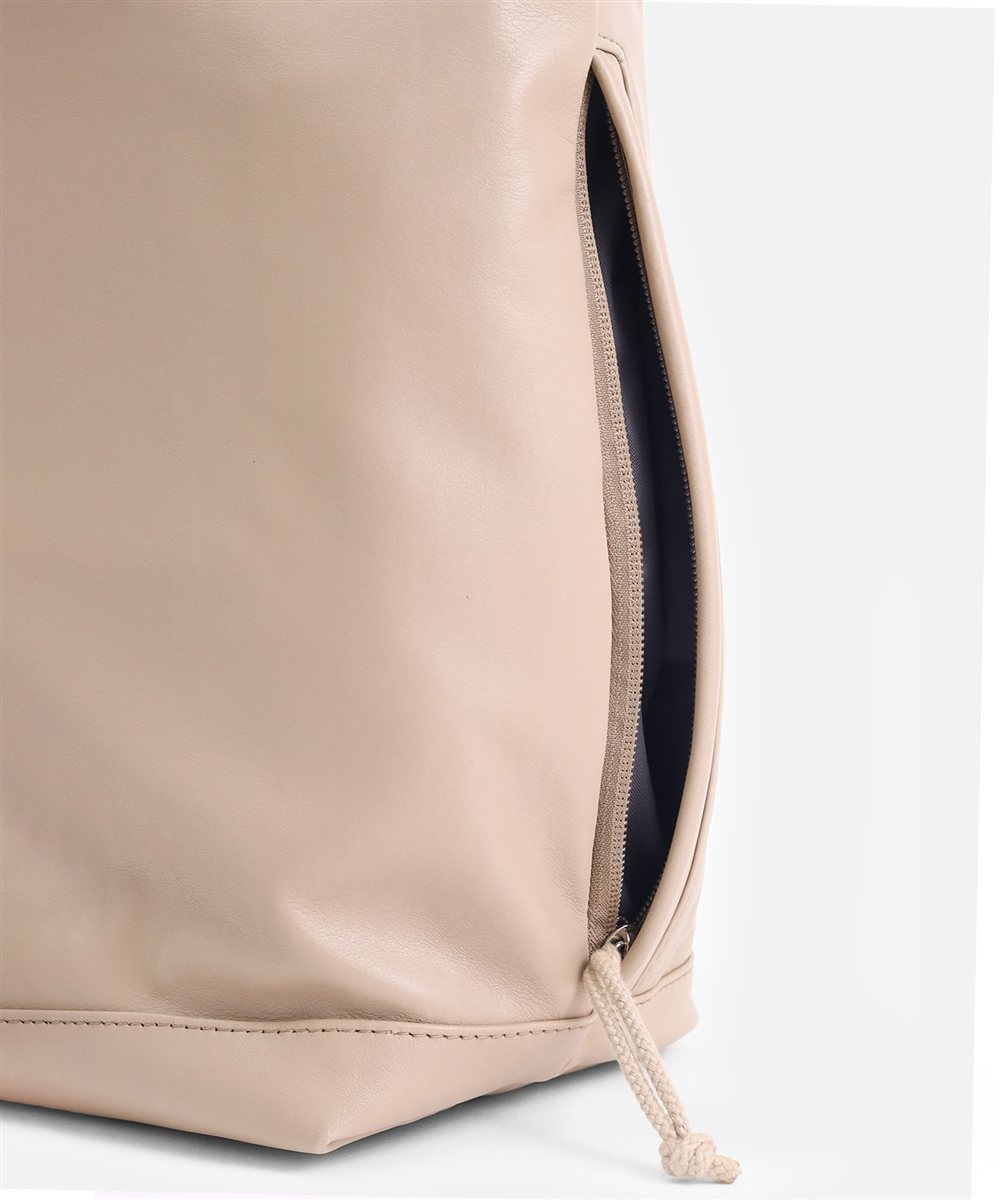 イズイット ディッシュ レザートートバッグ 2WAY B4