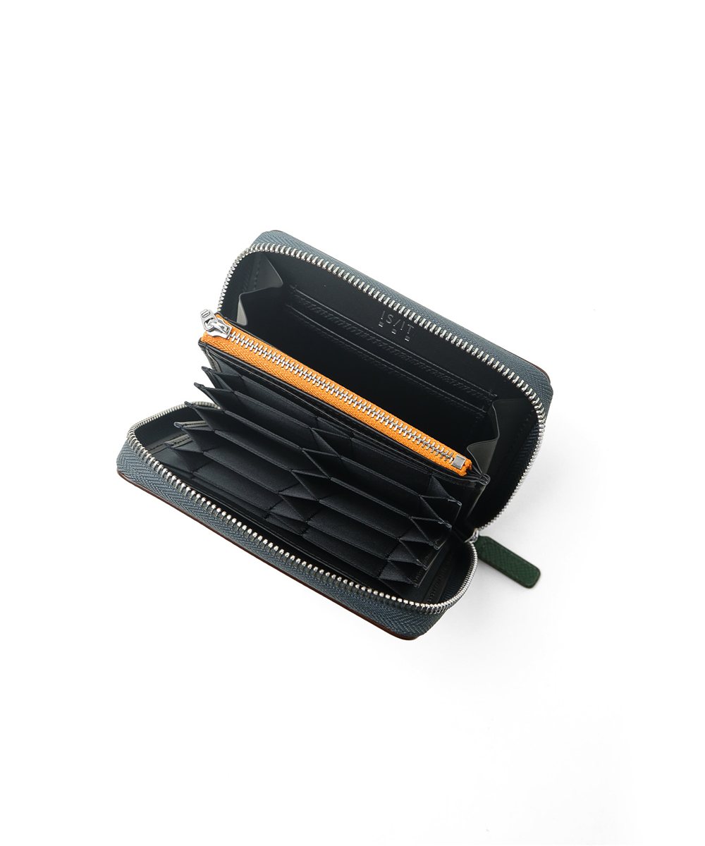 イズイット ピール セミ長財布 カード段16