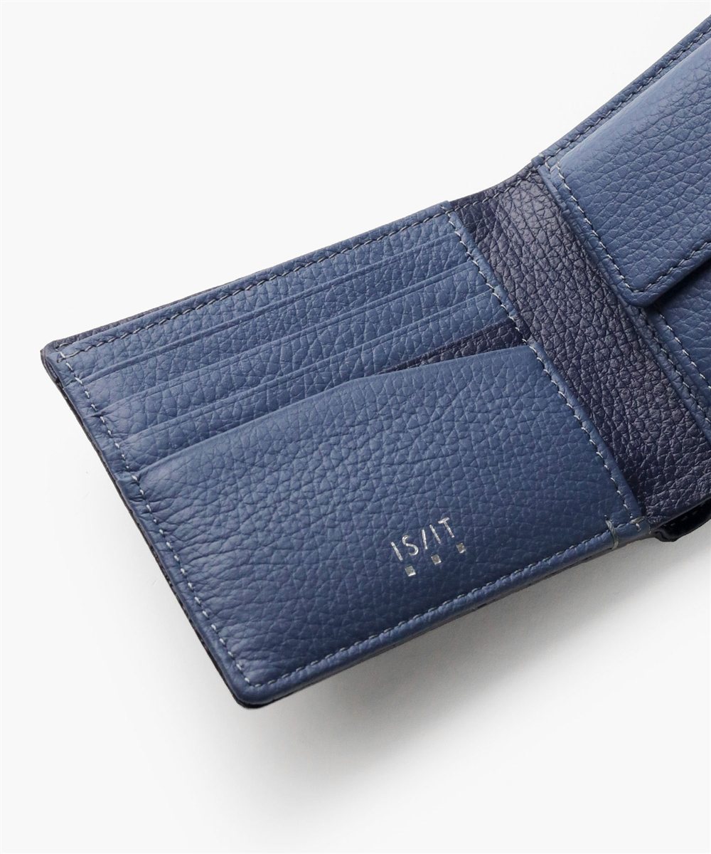 イズイット コクーン 二つ折り財布 カード段13