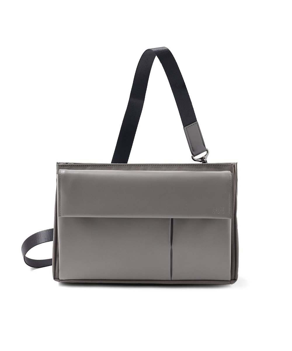 イズイット ミニット クラッチ兼用ショルダーバッグ